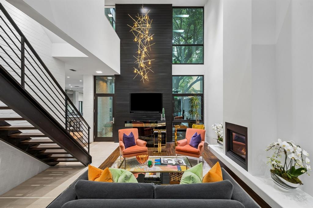 F R Wilsons North Dallas - Residential