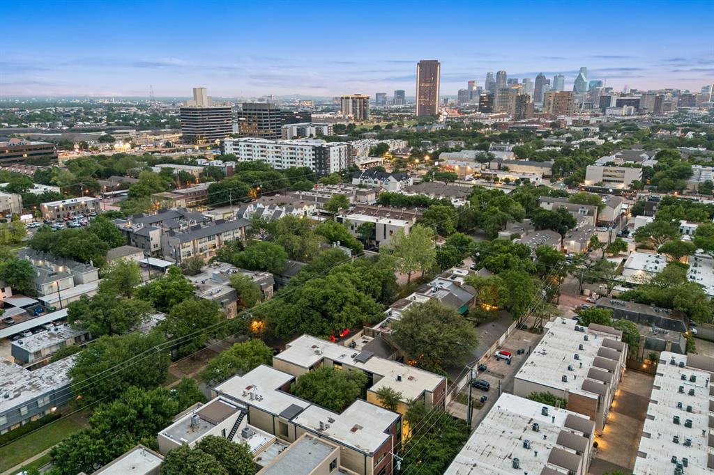 F R Wilsons North Dallas - Residential