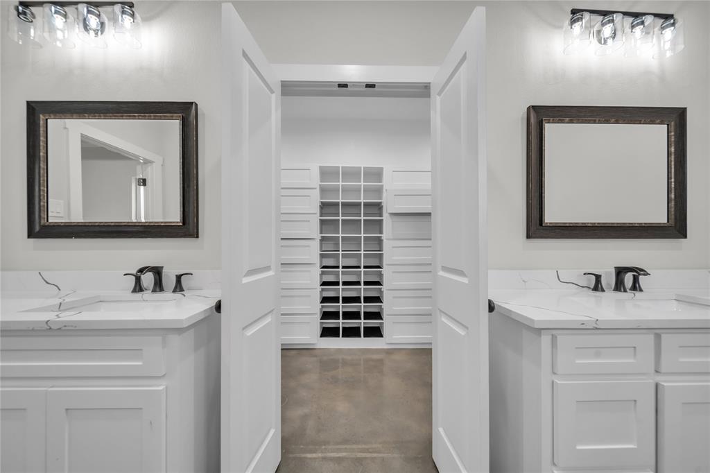 River Oaks - Residential