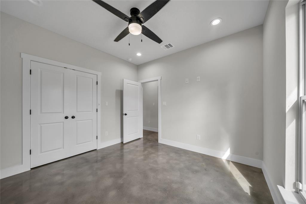 River Oaks - Residential