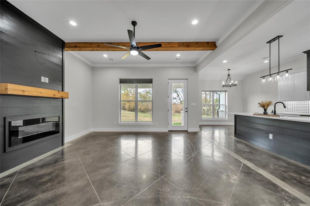 River Oaks - Residential