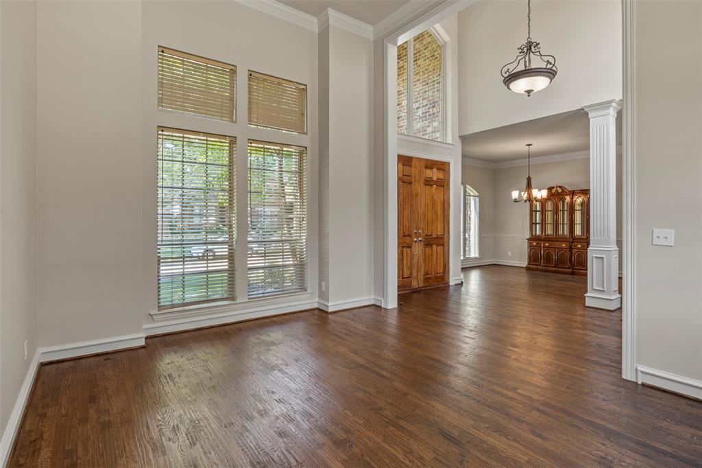 5812 Kingsbrook Drive