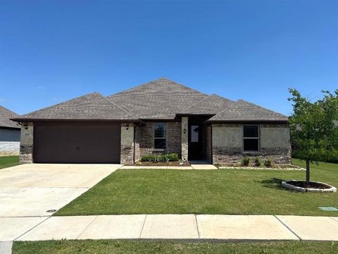 Photo of 1455 Radecke Road, Krum, TX 76249 (MLS # 21273355)