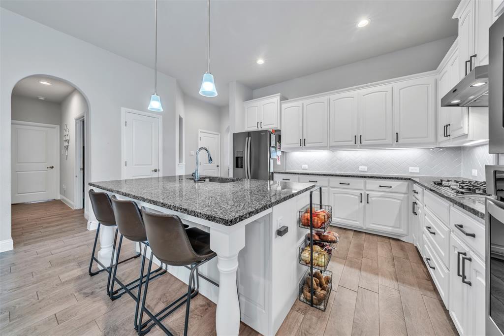 MORNINGSTAR - Residential