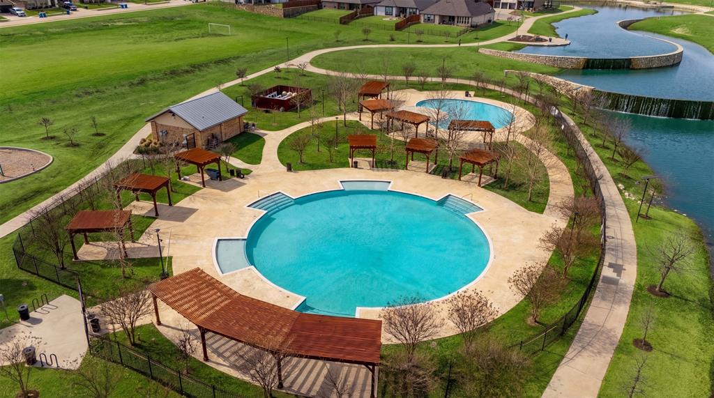 MORNINGSTAR - Residential