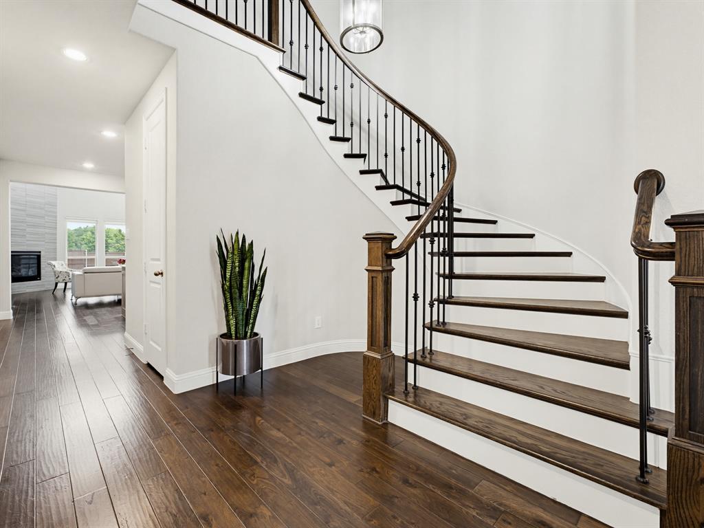 6700 Frying Pan Drive