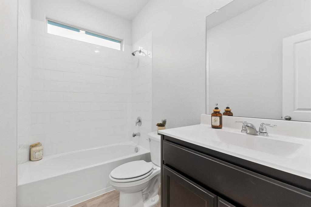 Chapel Crk - Residential