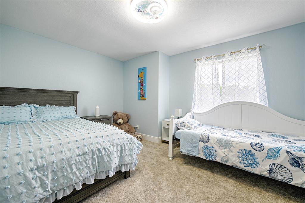 Garza Lake Estates - Residential