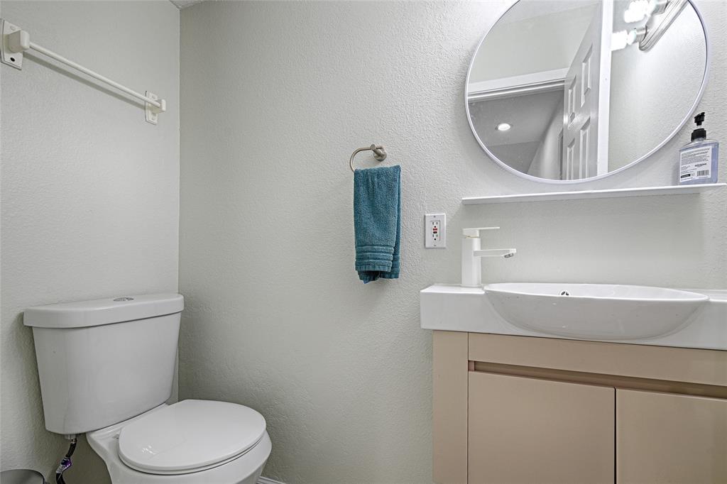 Garza Lake Estates - Residential