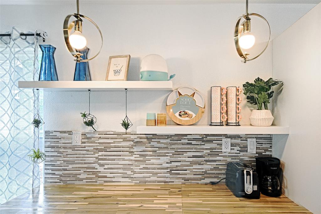 Garza Lake Estates - Residential