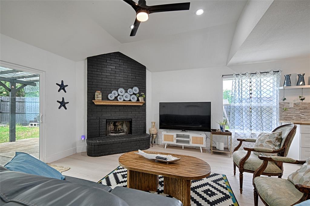 Garza Lake Estates - Residential