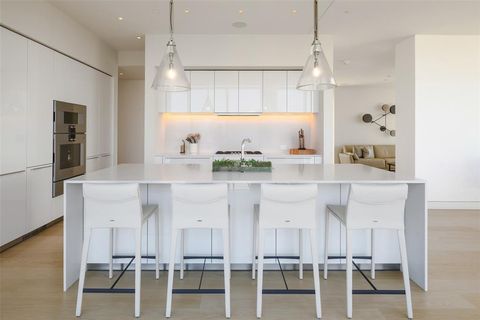 Tiny photo for 1747 Leonard Street #1901, Dallas, TX 75201 (MLS # 20983426)