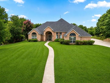 117 Muir Hill Drive Aledo TX 76008