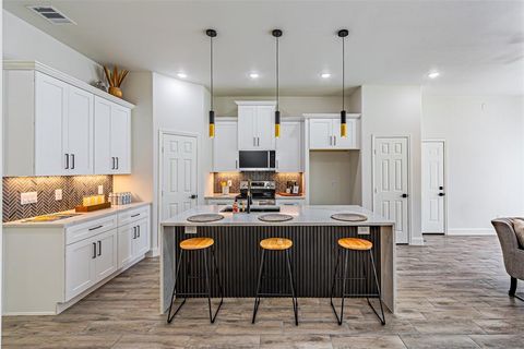 5511 Cold Water Trail Granbury TX 76048