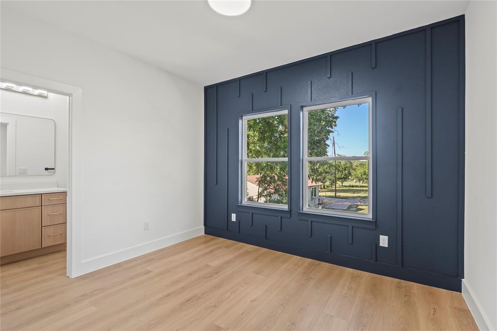 Jd Herndons Sub Cb 1272 - Residential Lease