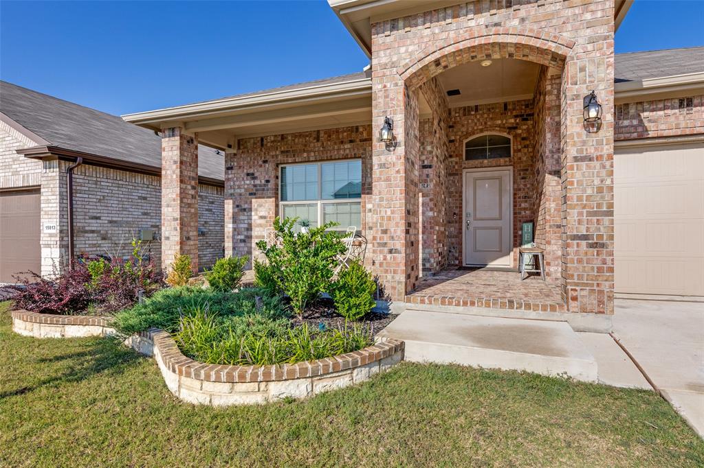 15817 Bronte Lane