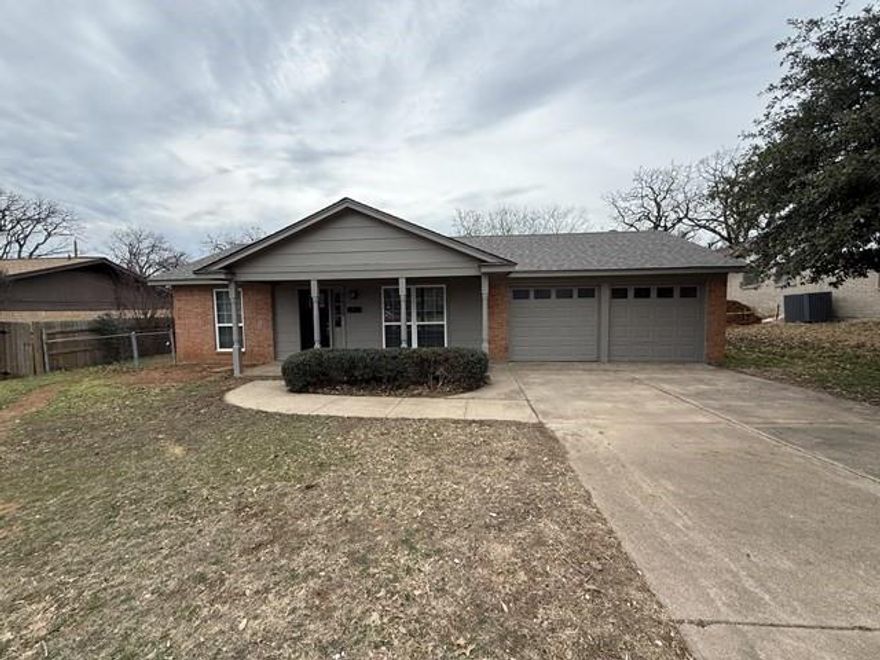 WOW!  Too much to list here, but you won't believe this remodeled ranch style beauty in quiet established neighborhood!  Seller has replaced roof, windows, flooring, tile, fixtures, cabinets, appliances, and more! Awesome open floorplan with tons of closet space. Home features an eat in kitchen, beautiful modern baths and a large backyard and front yard too! Owner occupied, nonprofit buyers, and government institutions only for the first 30 days.  Investor offers will be reviewed starting day 31.  Sellers will review offers after the property has been on the market 5 days.   Buyer and Agent to verify all information herein.