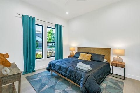 Tiny photo for 3932 Cortez Drive, Dallas, TX 75220 (MLS # 21170691)