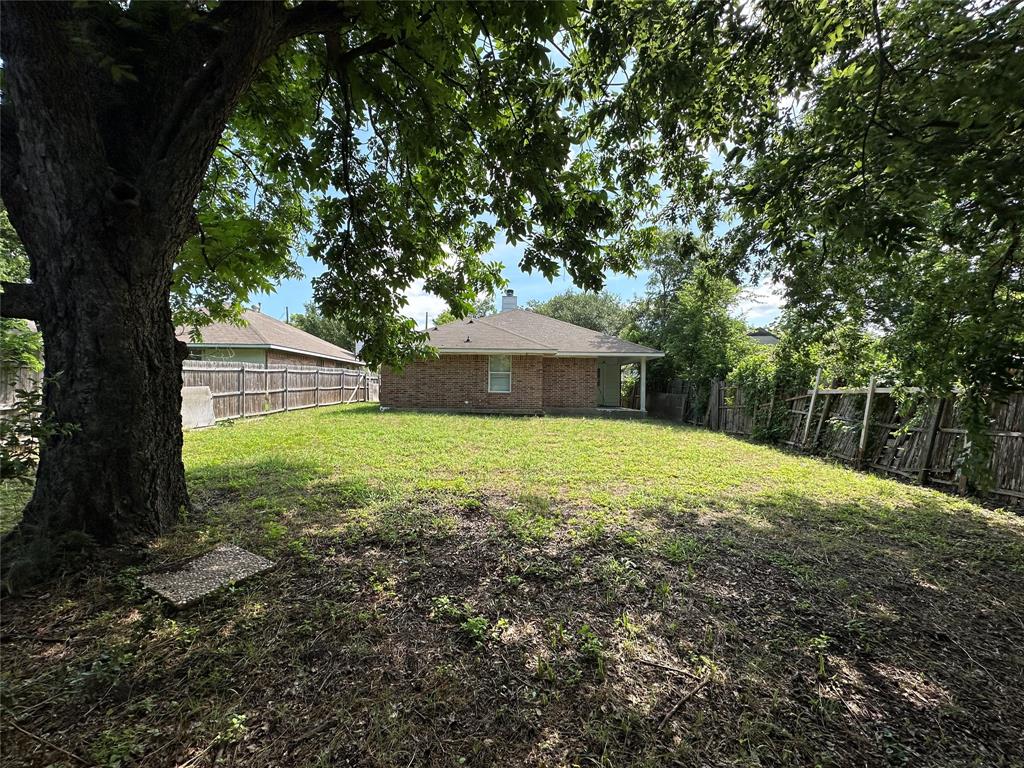 Oak Cliff Gardens - Residential Lease