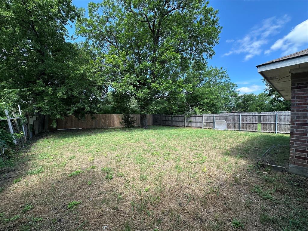 Oak Cliff Gardens - Residential Lease