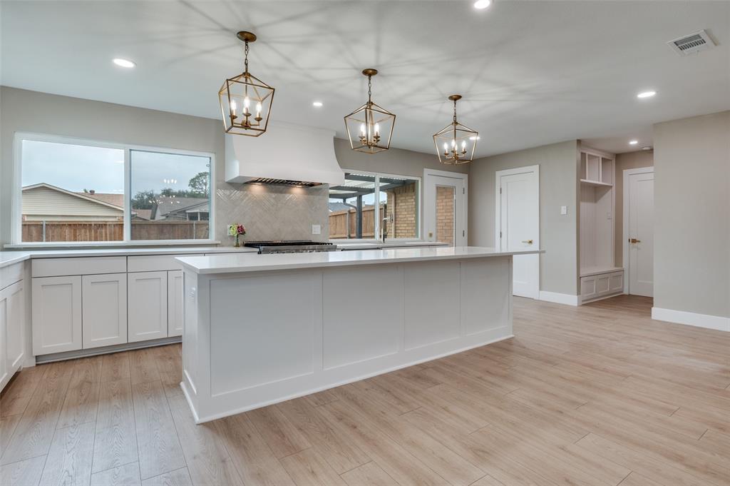 Woodlake 8 - Residential