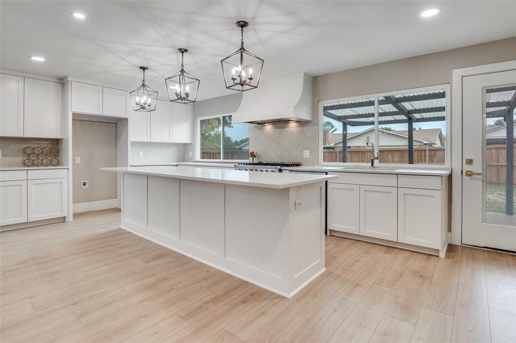 Woodlake 8 - Residential