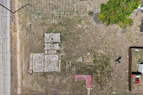 Photo of 814 & 816 Martin Luther King Boulevard, Corsicana, TX 75110 (MLS # 21368325)