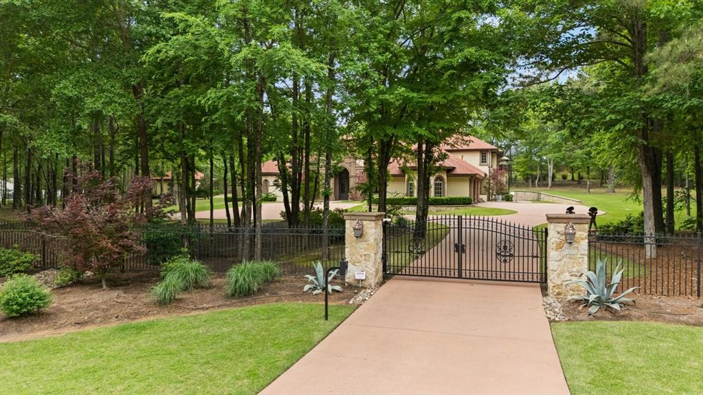 Champions Ridge Estates - Residential