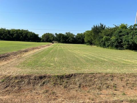 TBD W Holford Street Pilot Point TX 76258
