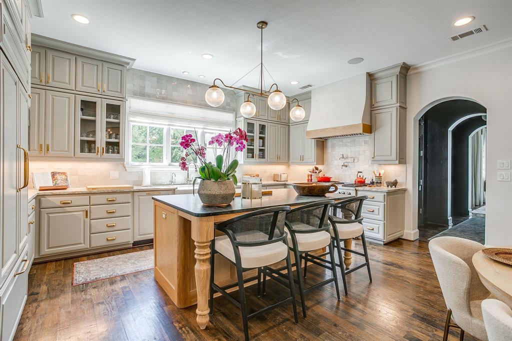 Montserrat - Residential