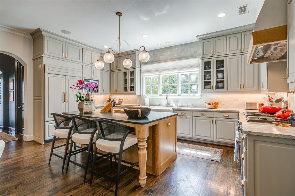 Montserrat - Residential