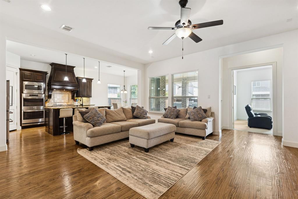 4261 Peppervine Lane
