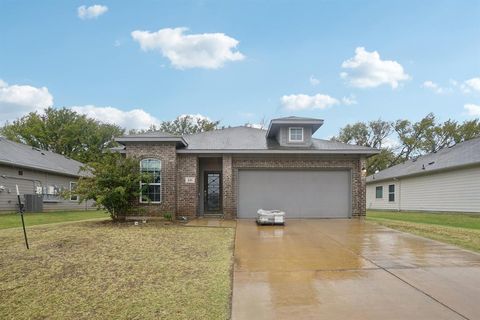 A home in Aubrey