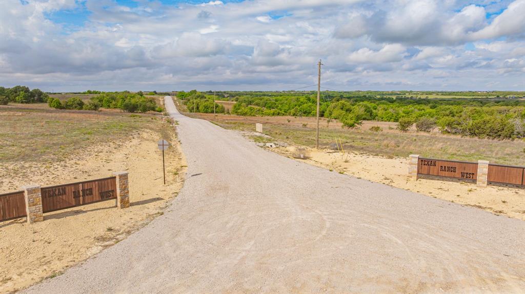TEXAN RANCH WEST - Land