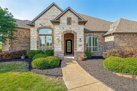 Photo of 2110 Claremont Drive, Lucas, TX 75002 (MLS # 21258732)