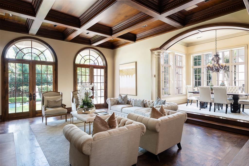 Roxbury Grove - Residential