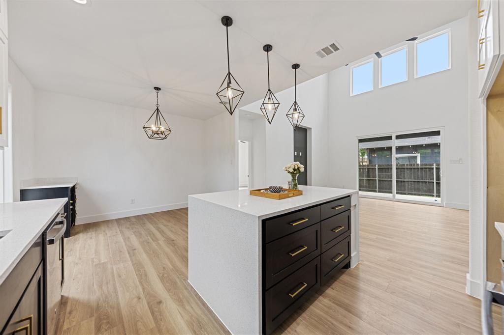 Ervay Terrace - Residential