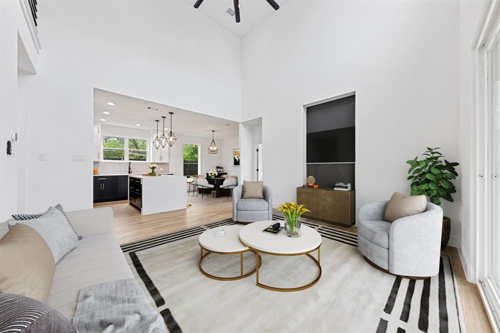 Ervay Terrace - Residential