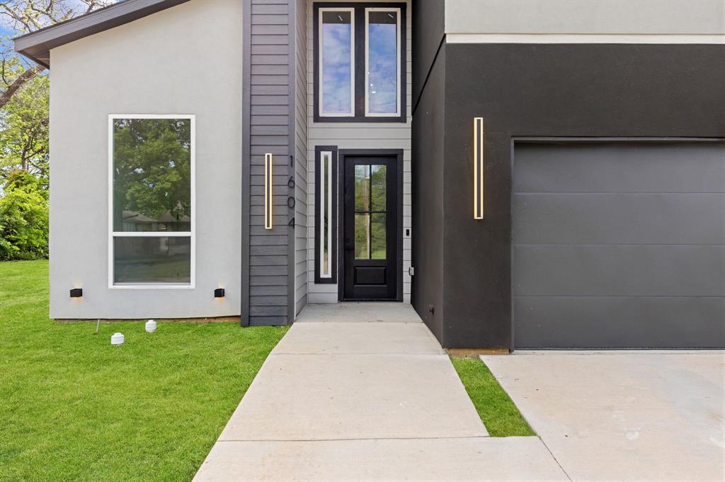 Ervay Terrace - Residential