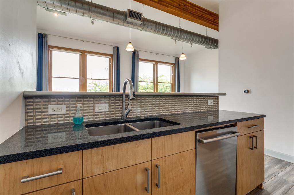 Live Oak Lofts Condo - Residential