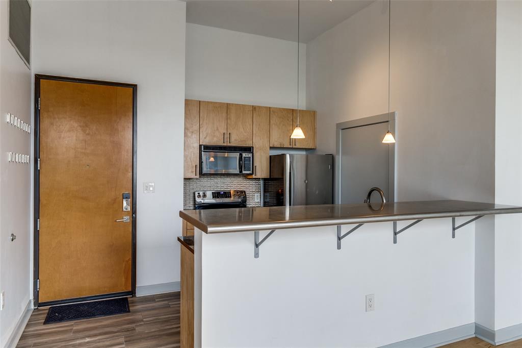 Live Oak Lofts Condo - Residential