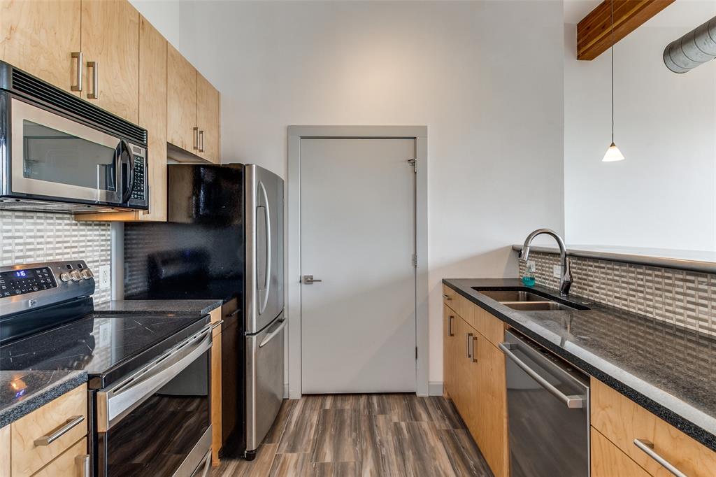 Live Oak Lofts Condo - Residential