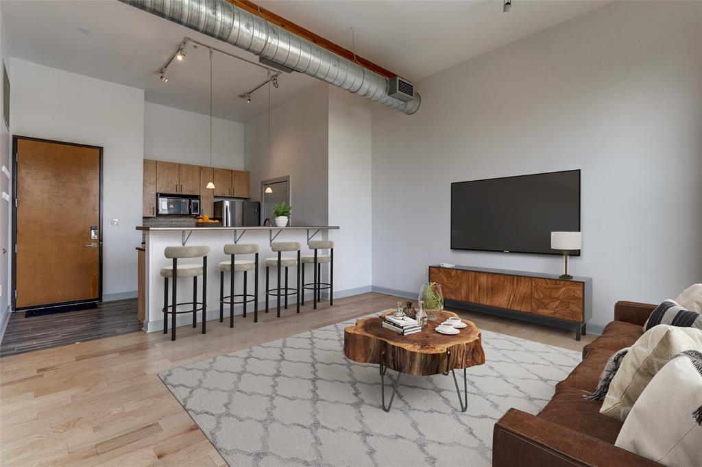 Live Oak Lofts Condo - Residential