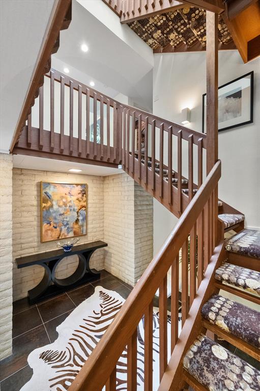 Mc Carthy Condo - Residential