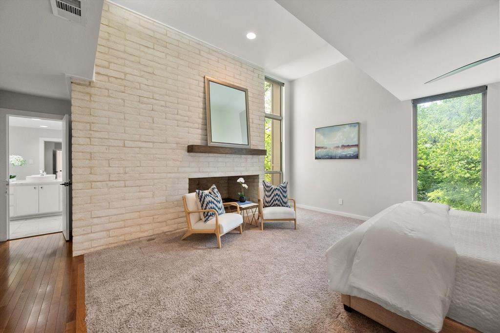 Mc Carthy Condo - Residential