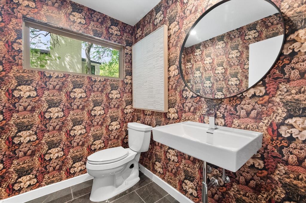 Mc Carthy Condo - Residential