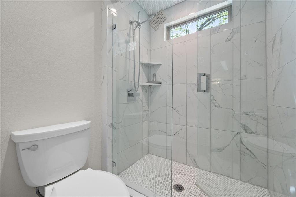 Mc Carthy Condo - Residential