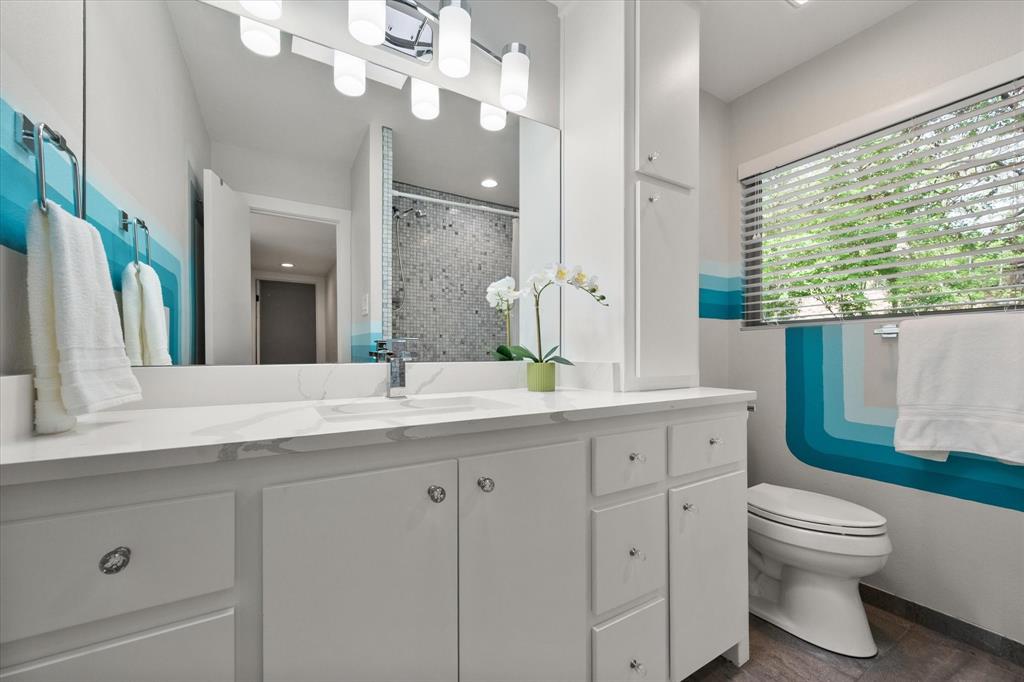 Mc Carthy Condo - Residential