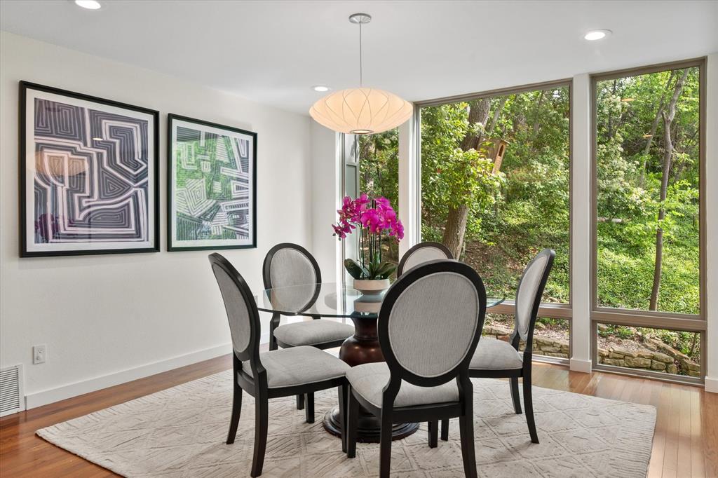 Mc Carthy Condo - Residential