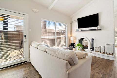 Photo of 5916 Sandhurst Lane #225, Dallas, TX 75206 (MLS # 21351608)